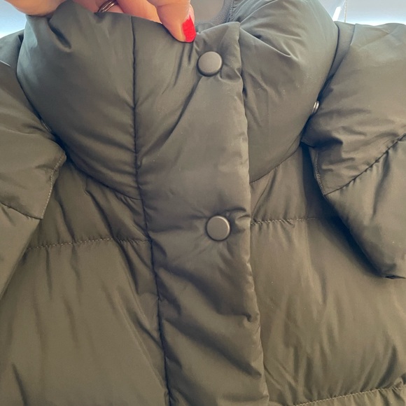 Lululemon Wonder Puff Jacket - Picture 6 of 16